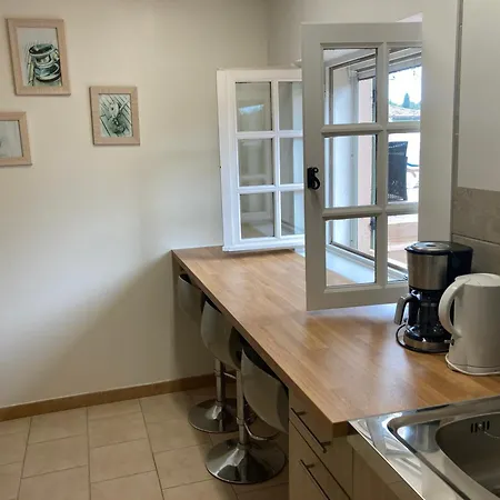 Les Bougainvillees De Camargue Villetelle Room photo