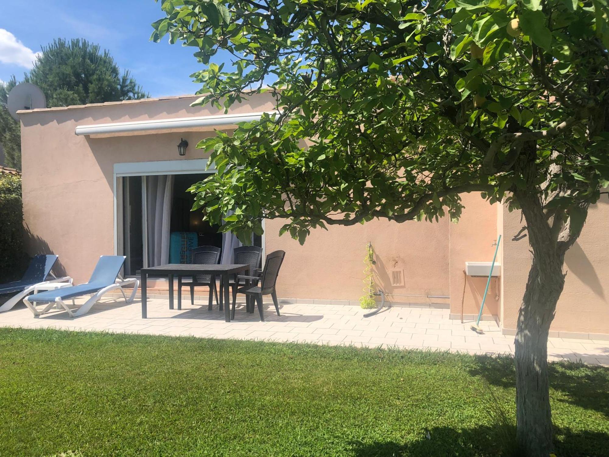 Holiday home Les Bougainvillees De Camargue