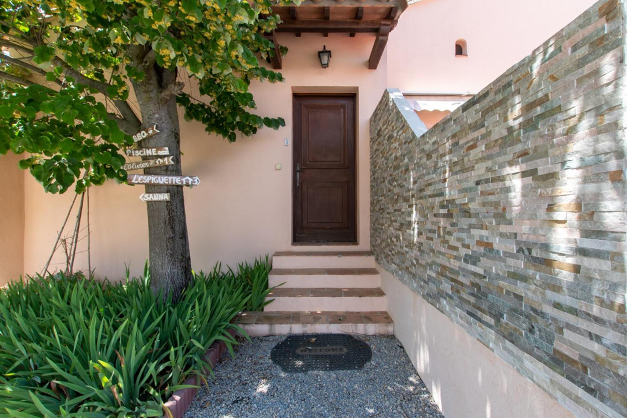 Holiday home Les Bougainvillees De Camargue